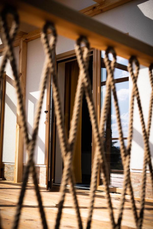 Bieszczadzki Hals - Dom Blizniak Apartment Polańczyk Exterior foto